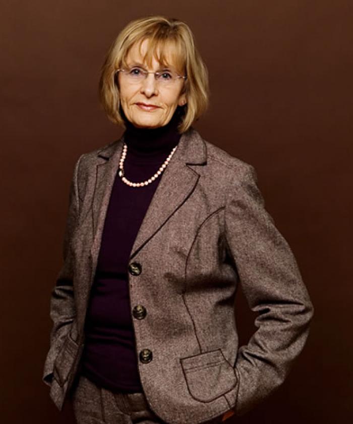 Portrait von Erika Lochner, Rechtsanwältin für Familienrecht, LEGAL IMAGE